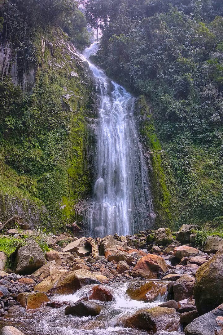 Melirik Pesona Eksotis Air Terjun Sari Bulan Guguang Malampah