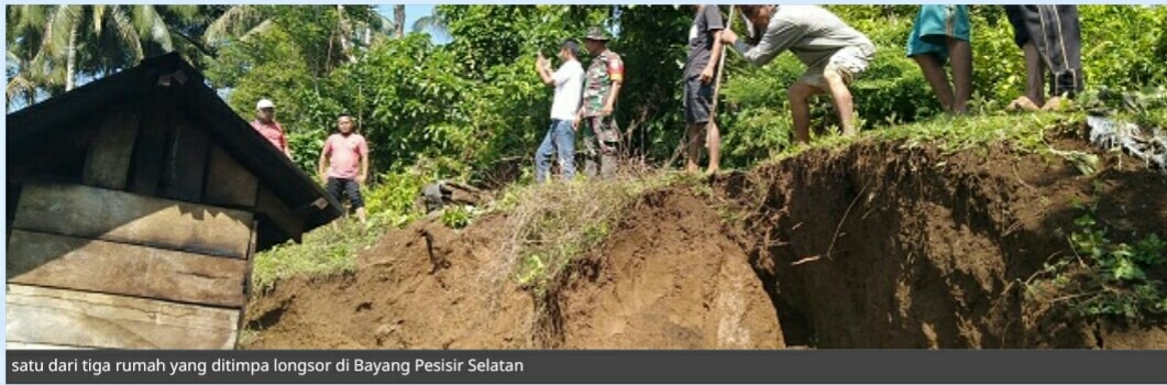 Tanah Longsor Menimpa Tiga Rumah di Luhung Pasar Baru Bayang Pesisir Selatan