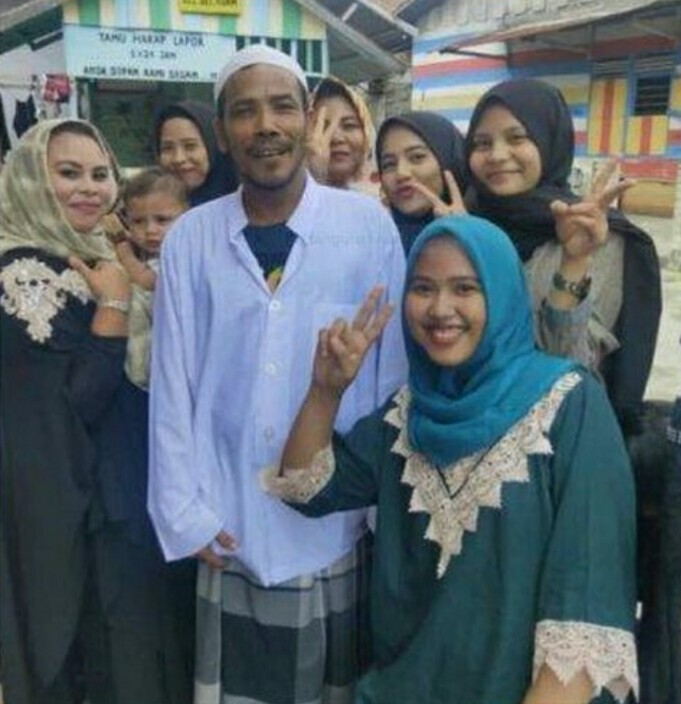 M Nuh eks Pemenang Lelang Motor Jokowi, Pulang Ke Rumah Diarak Warga