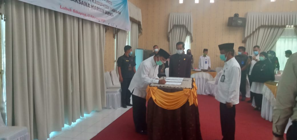 Maraondak Terima Tugas Sebagai Plh Bupati Pasaman