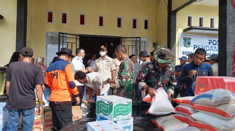 Berjalan Tertib Lancar, Pendistribusian Bantuan Untuk Korban Bencana Gempa Di Malampah, Pasaman