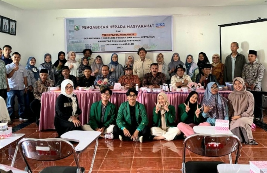 Angkat Tema Pengolahan Tebu, Departemen TPHP Unand Gelar Kegiatan Pengabdian Masyarakat Di Nagari Tigo Balai, Matur-Agam