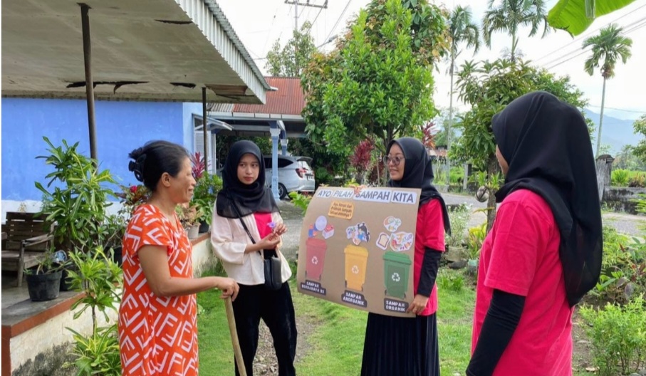 Meriahkan Program Padang Bagoro, Mahasiswa Profesi Ners Fakultas Keperawatan Unand Ikut Memeriahkan