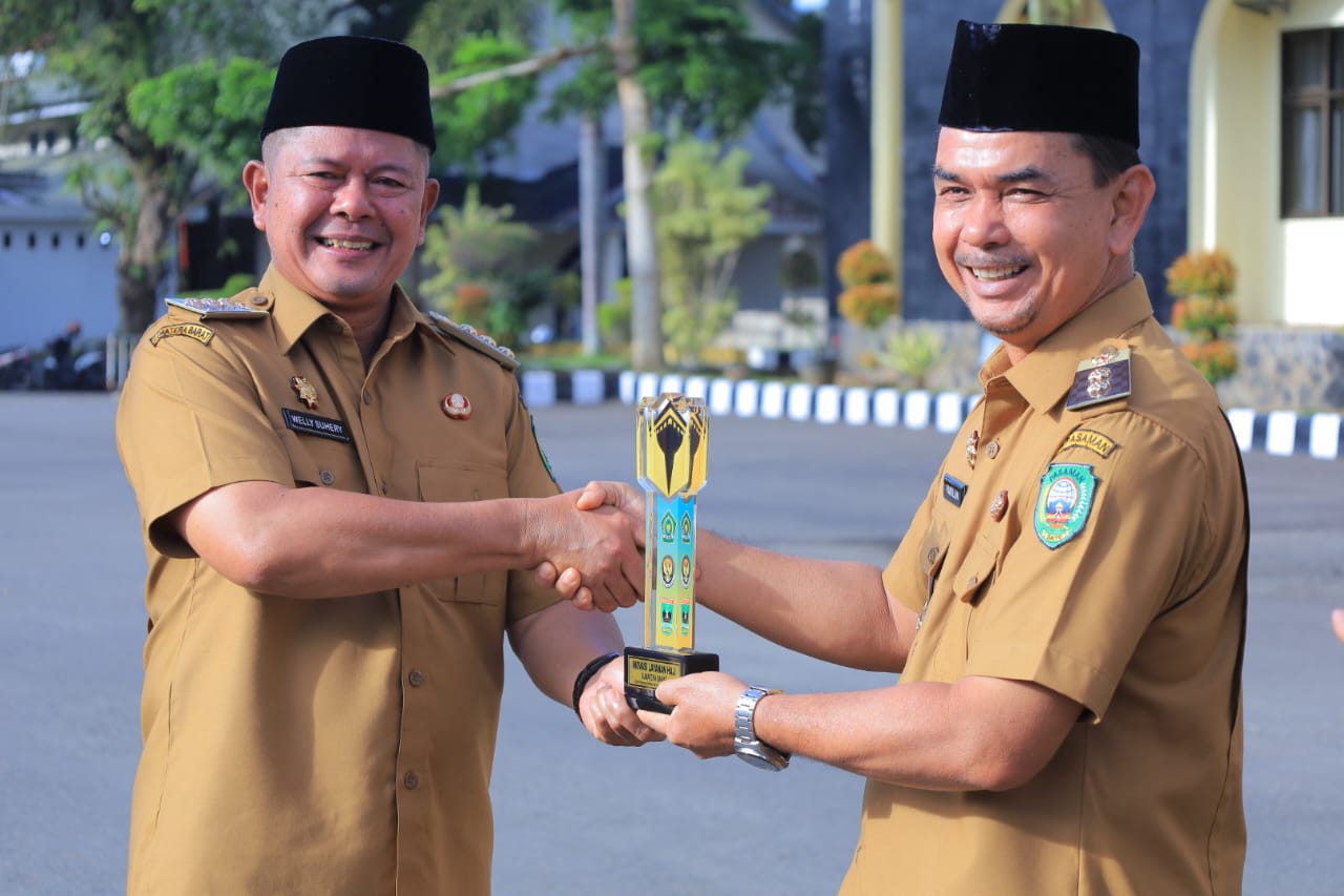 Luar Biasa, Program Kerja Bupati Dan Wabup Pasaman Raih Terbaik Nasional Dalam Penyaluran Pupuk Bersubsidi