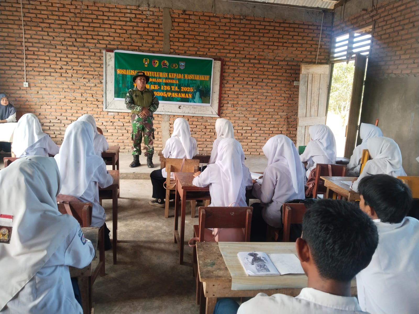 TNI Kodim 0305 Pasaman Semangati Siswa Di Katiagan Untuk Giat Menimba Ilmu, Jangan Sampai Putus Sekolah